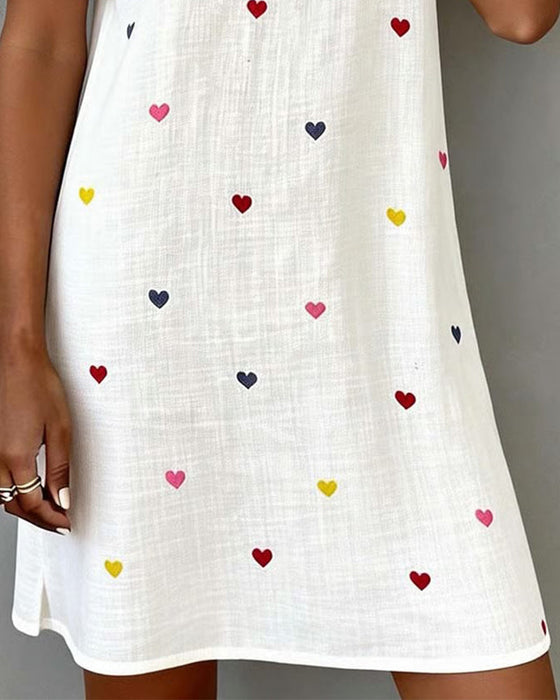 Steinunn - Vestido Colorido Com Estampa De Coração e Decote Em V