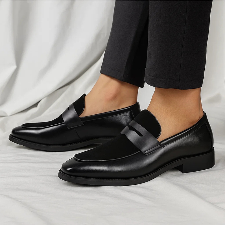 Callen - Sapatos Slip-on Tipo Mocassim em Dois Tons