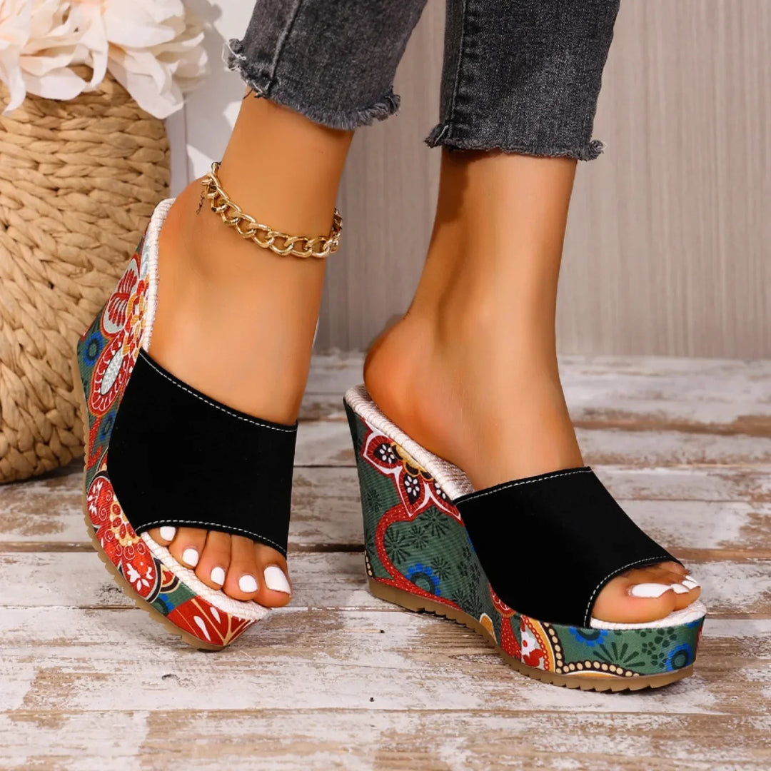Laerke - Sandália Com Salto Em Cunha e Estampado Floral