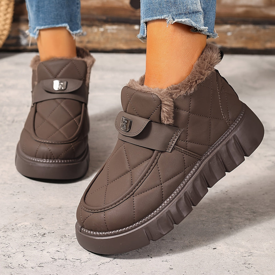 Karryna - Sapatos Com Parte Superior Acolchoada e Forro Felpudo