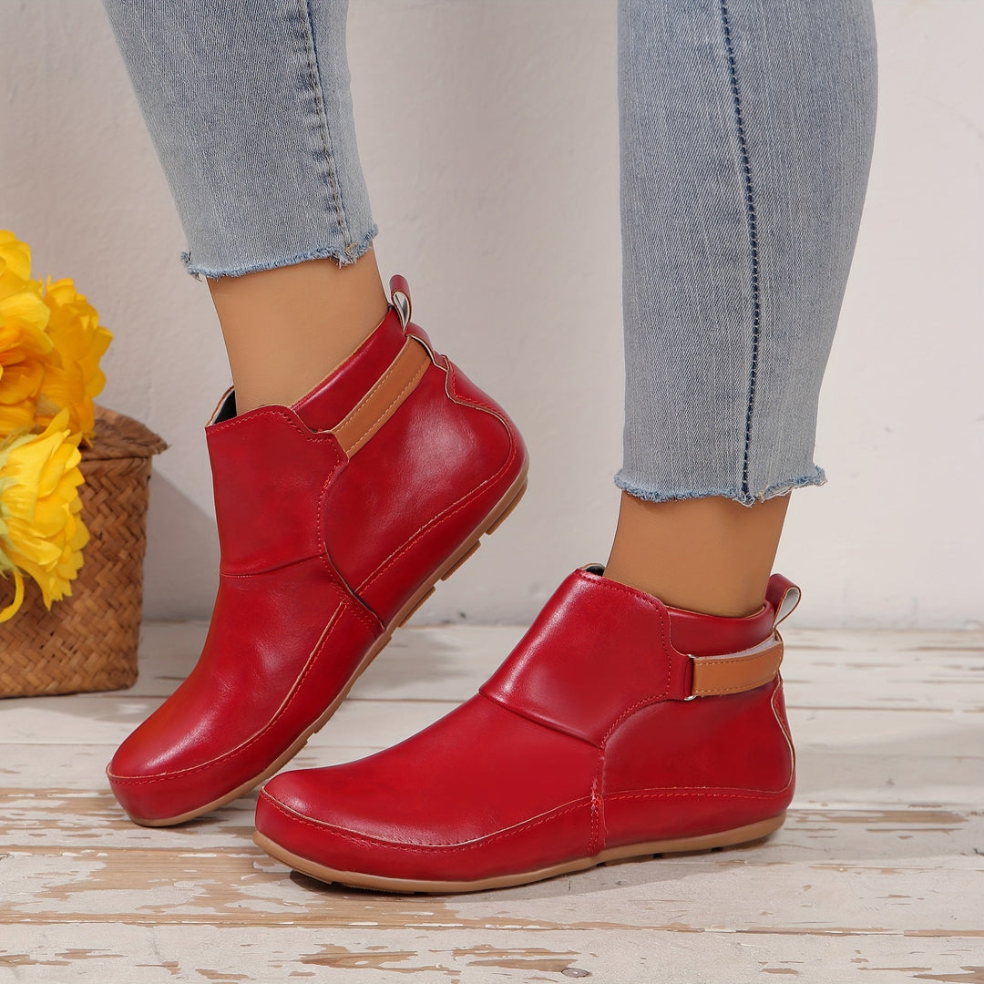 Elenya - Botas de Cano Curto em Couro Sintético