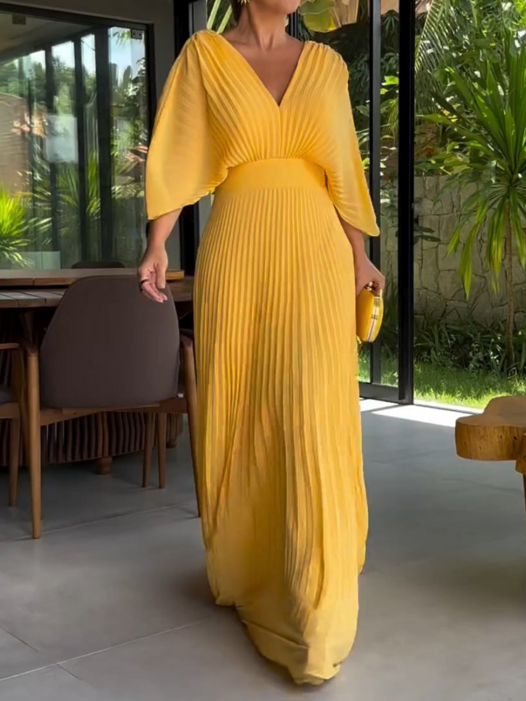 Valerija - Vestido Maxi Plissado Vibrante