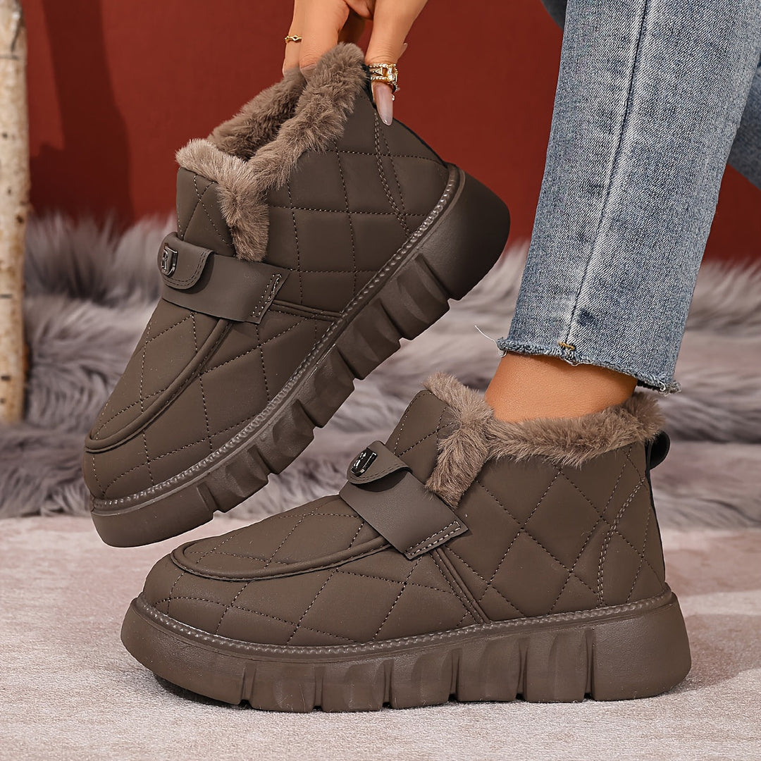 Karryna - Sapatos Com Parte Superior Acolchoada e Forro Felpudo