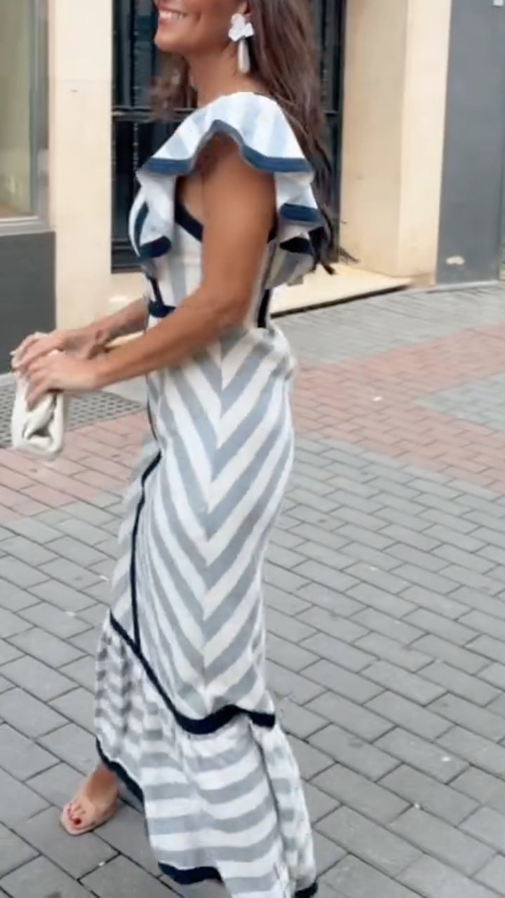 Lileeka - Vestido Maxi Com Riscas Mistas e Decote Quadrado