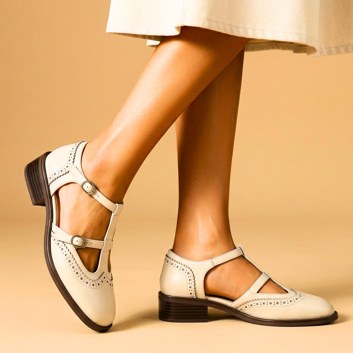 Anieka - Sapatos Mary Jane com Tiras em T