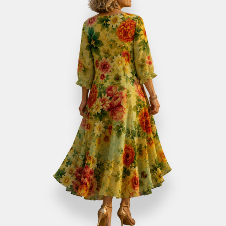 Emila - Vestido Floral Esvoaçante Com Decote Em V