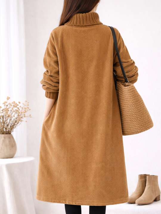 Mohana - Vestido Longo de Veludo Cotelê com Gola Alta