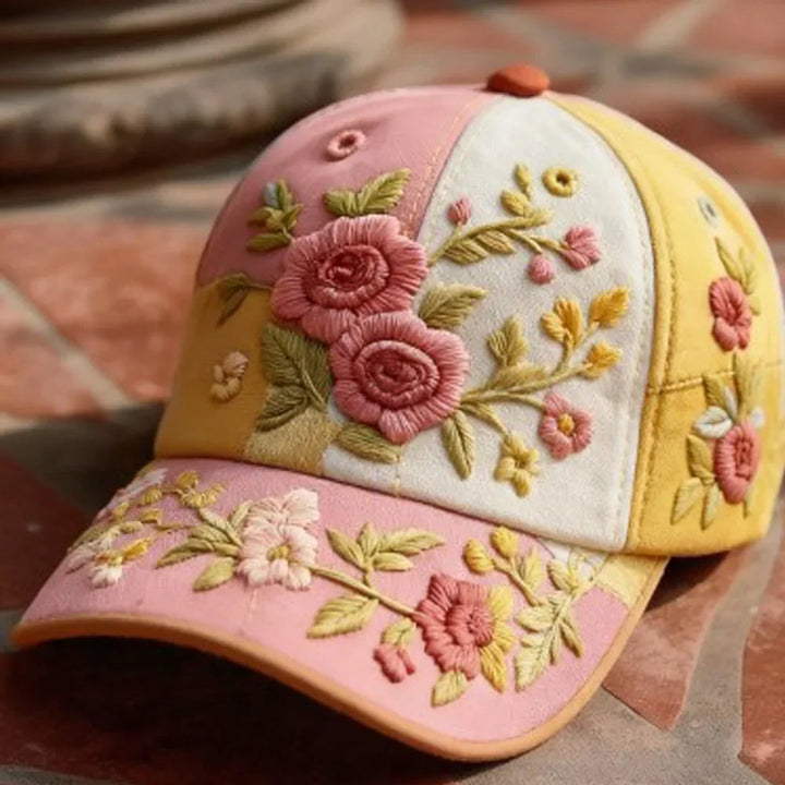 Virinia - Boné Com Bordado Floral