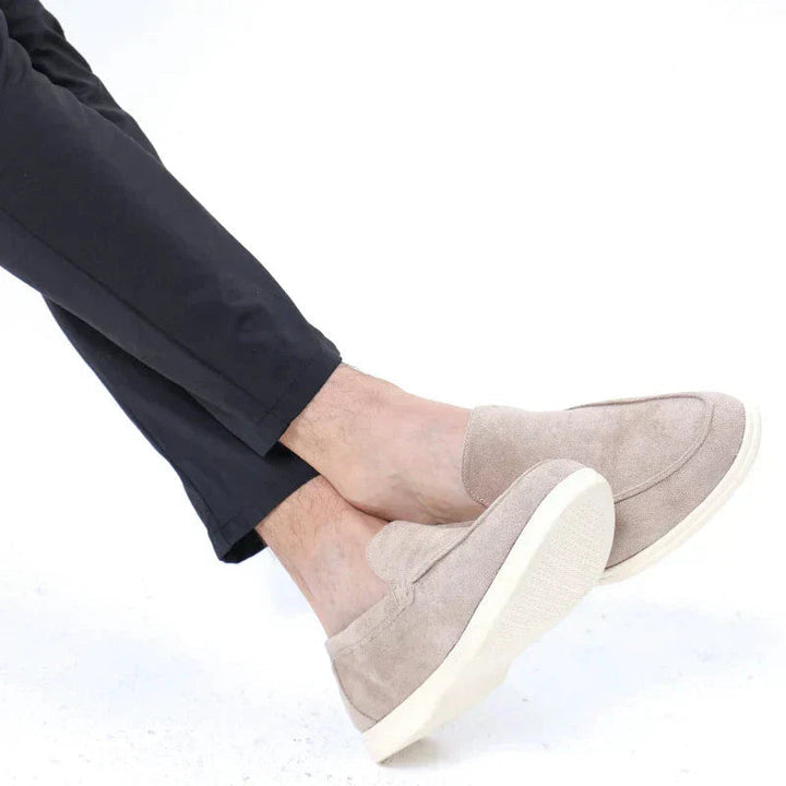 Anton - Mocassim Elegante Em Camurça