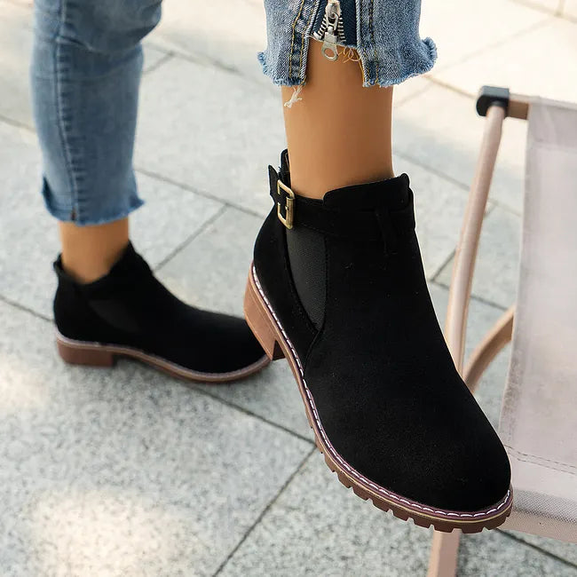Fakina - Botas De Tornozelo Com Fivela Decorativa