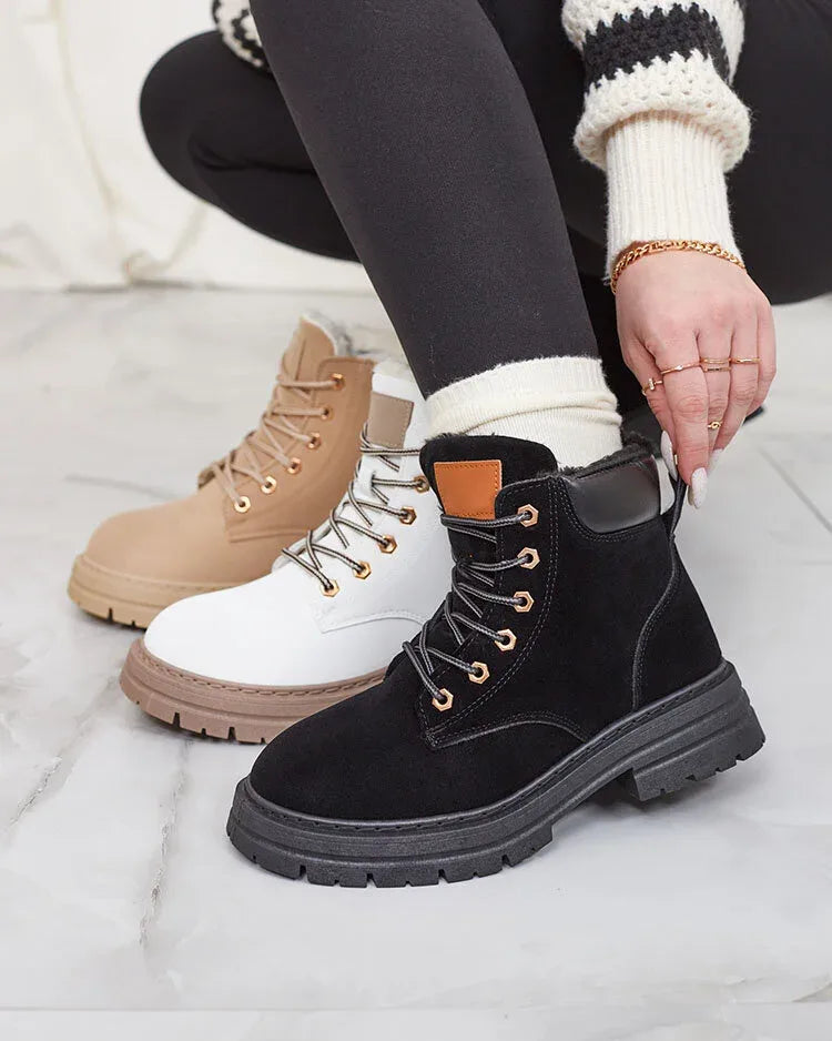 Alosia - Botas de Cano Curto com Atacadores e Sola Grossa