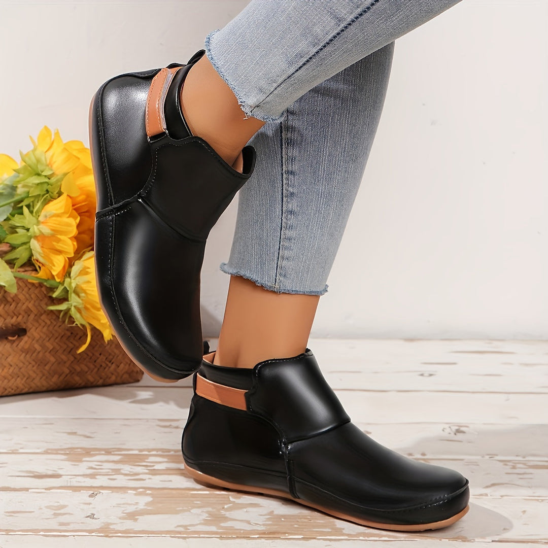 Elenya - Botas de Cano Curto em Couro Sintético