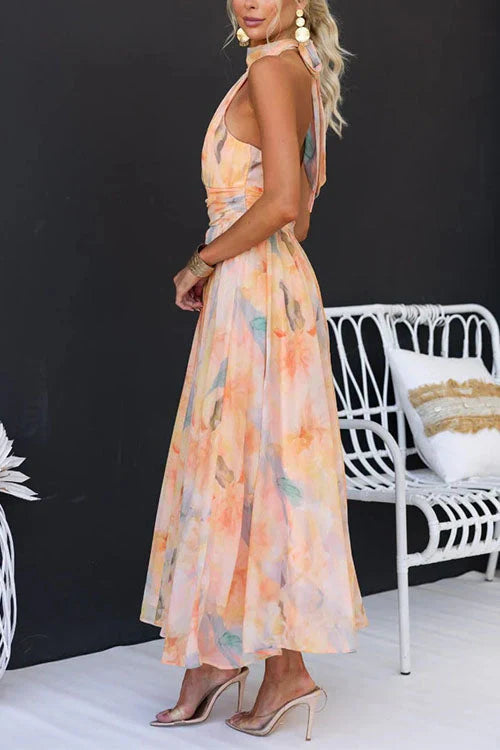 Faina - Vestido Longo com Decote Halter e Padrão Aquarela