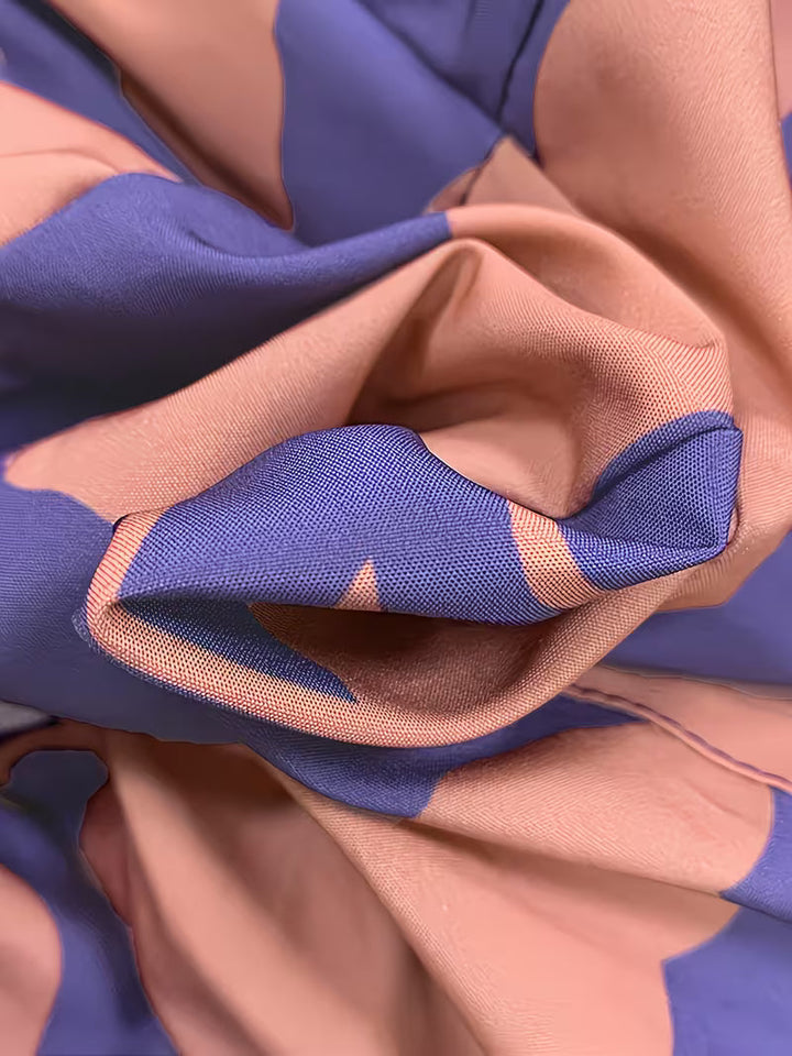 Aroha - Vestido Midi Com Cintura Amarrada e Estampa Abstrata