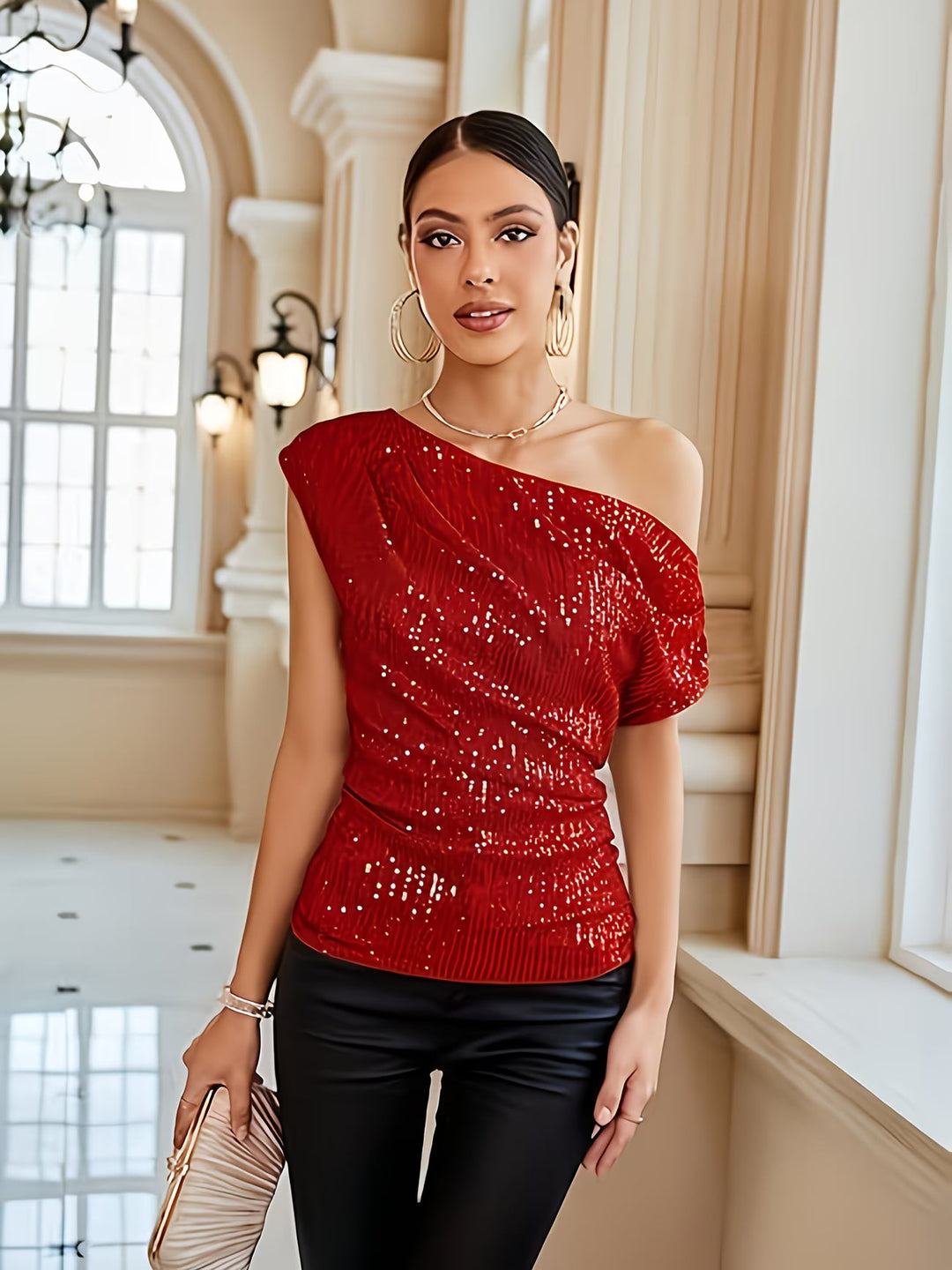 Jhasel - Top Elegante Com Um Ombro À Mostra