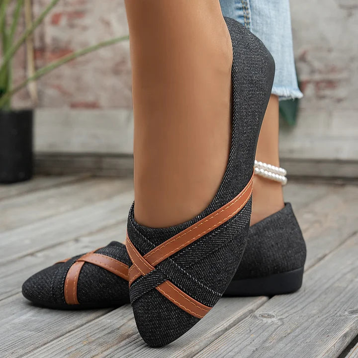 Shakina - Sapatos Confortáveis com Tiras Cruzadas