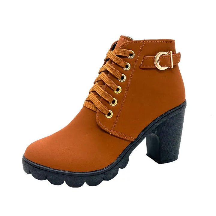 Wiltrud - Botas de Cano Curto Com Atacadores e Salto em Bloco