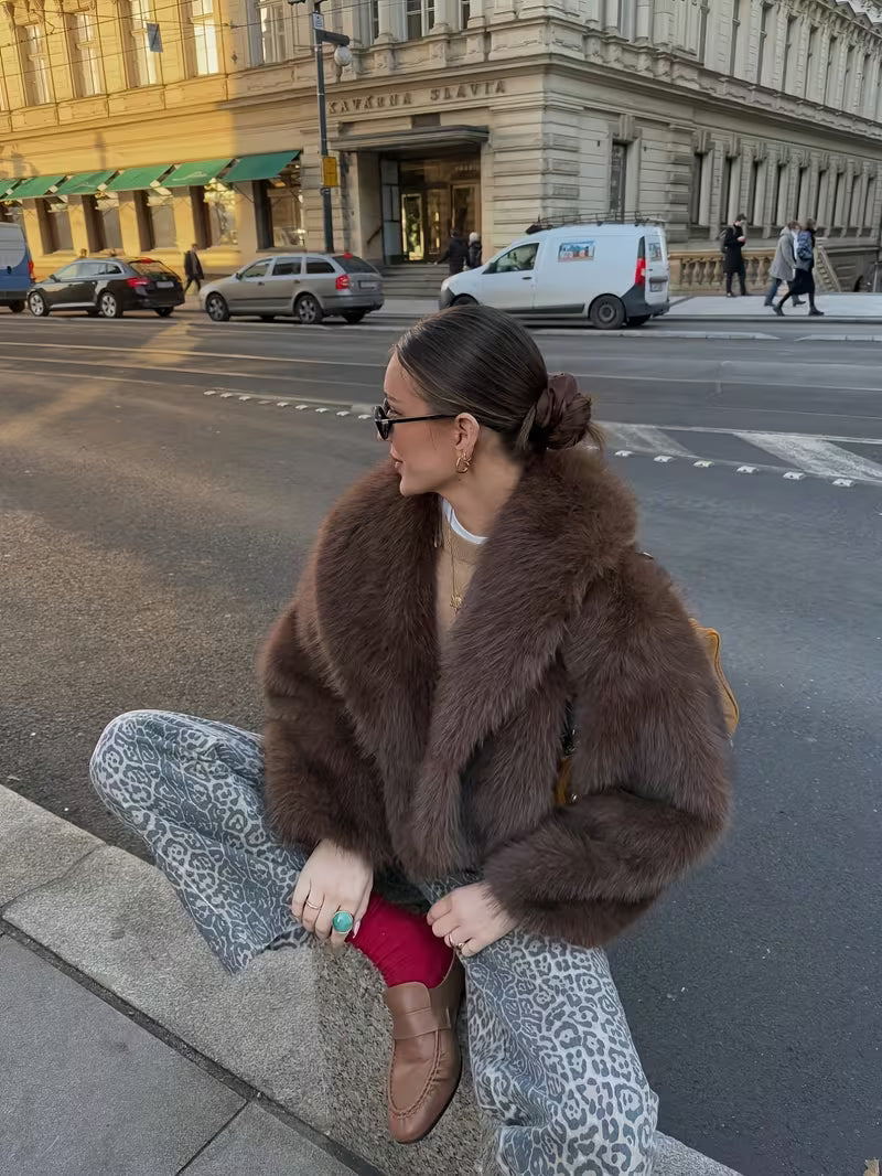 Jorida - Casaco Curto Oversized Com Lapelas, Em Pele Sintética