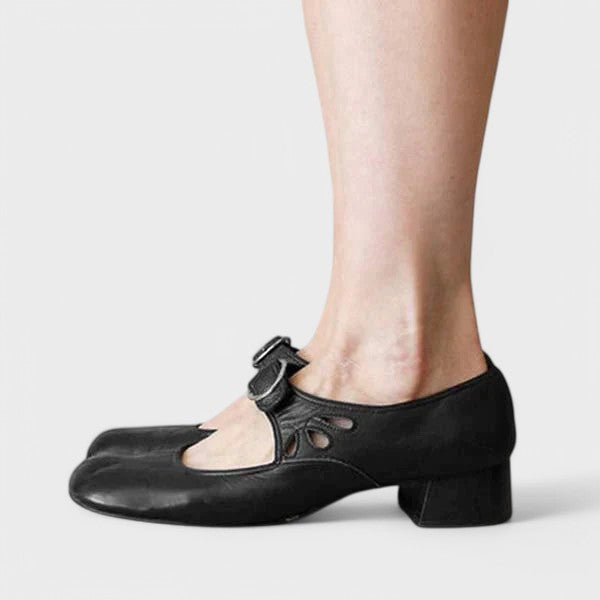 Lois - Sapatos com Fivela única