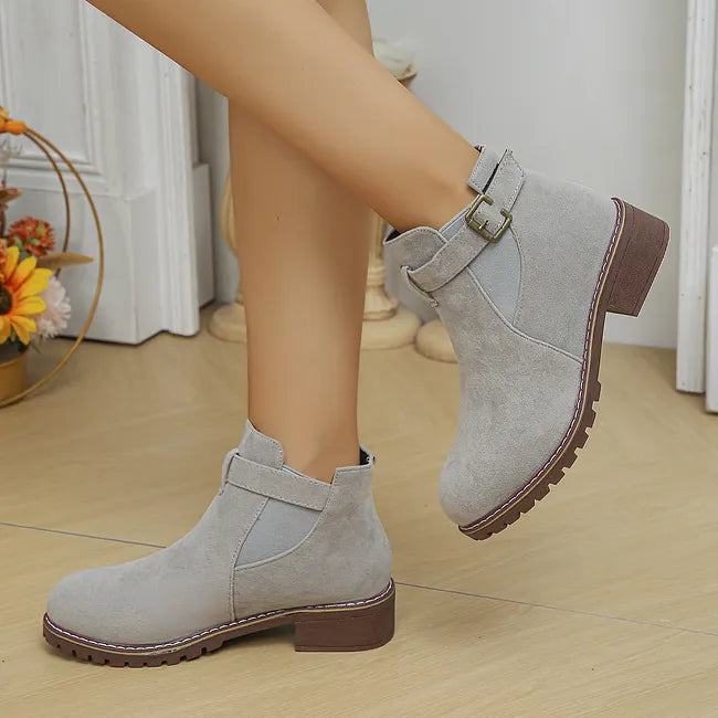 Fakina - Botas De Tornozelo Com Fivela Decorativa