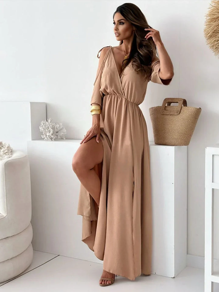 Lene - Vestido Com Ombros à Vista e Fenda