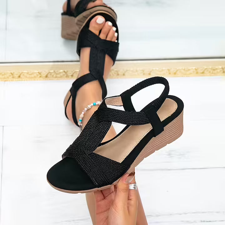 Filya - Sandálias Confortáveis Com Salto Em Cunha e Tiras Cruzadas