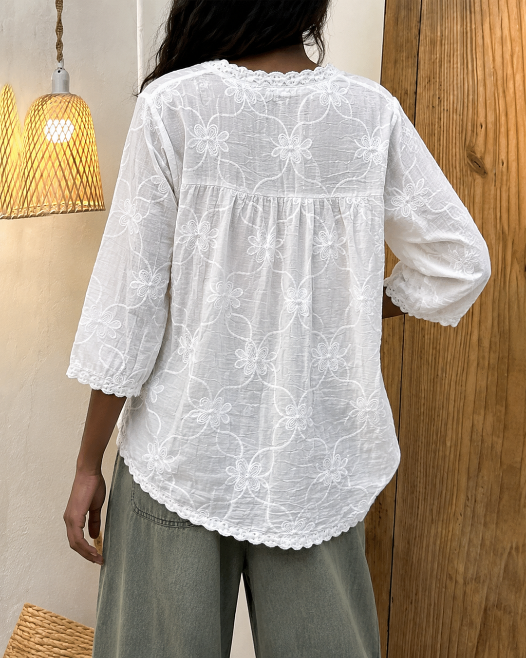 Guinwa - Blusa De Renda Com Mangas Três Quartos