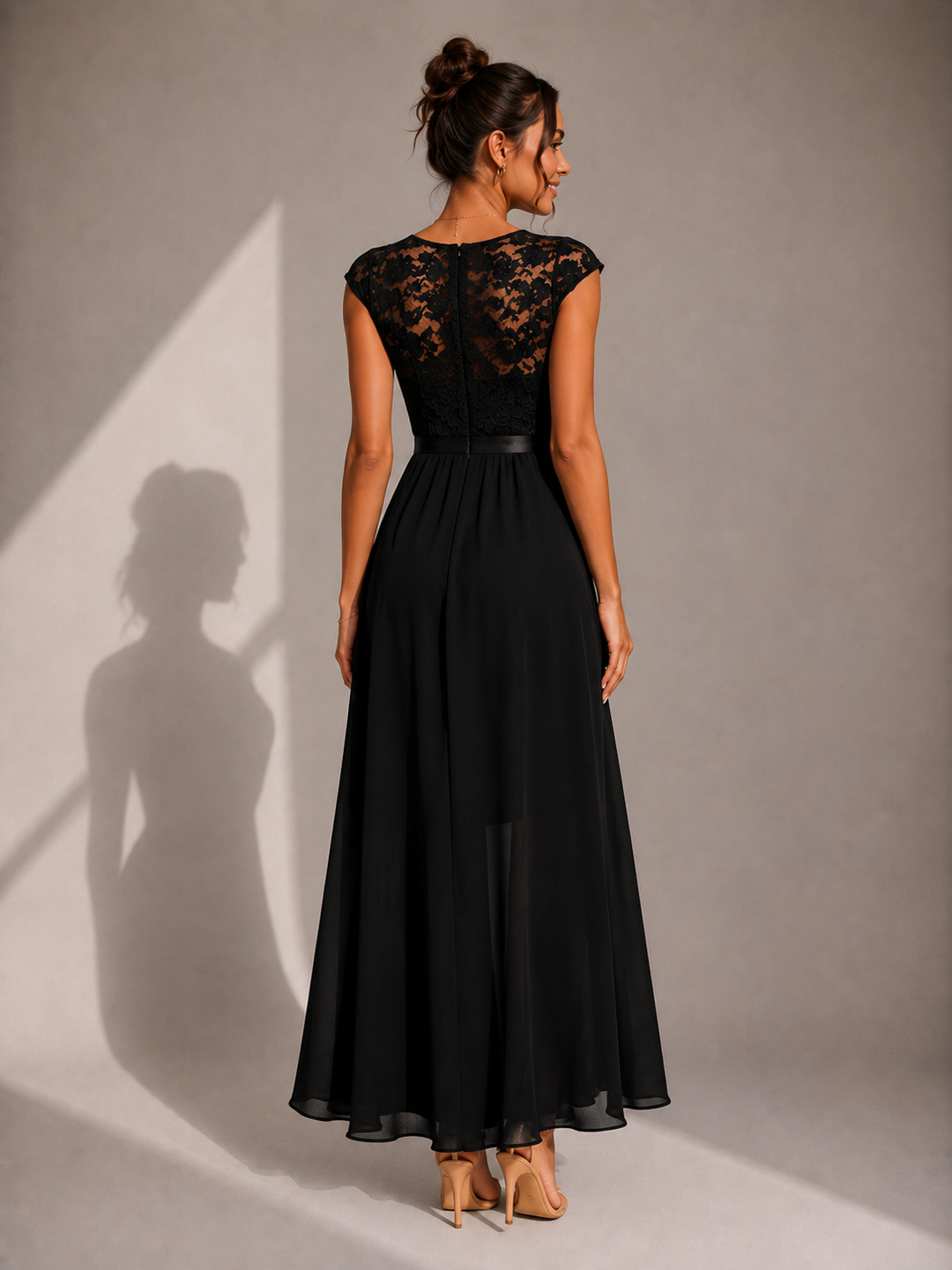 Yoanna - Vestido Maxi Elegante Com Atacadores E Folhos