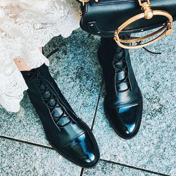 Beatrix - Bota Elegante de Salto Alto