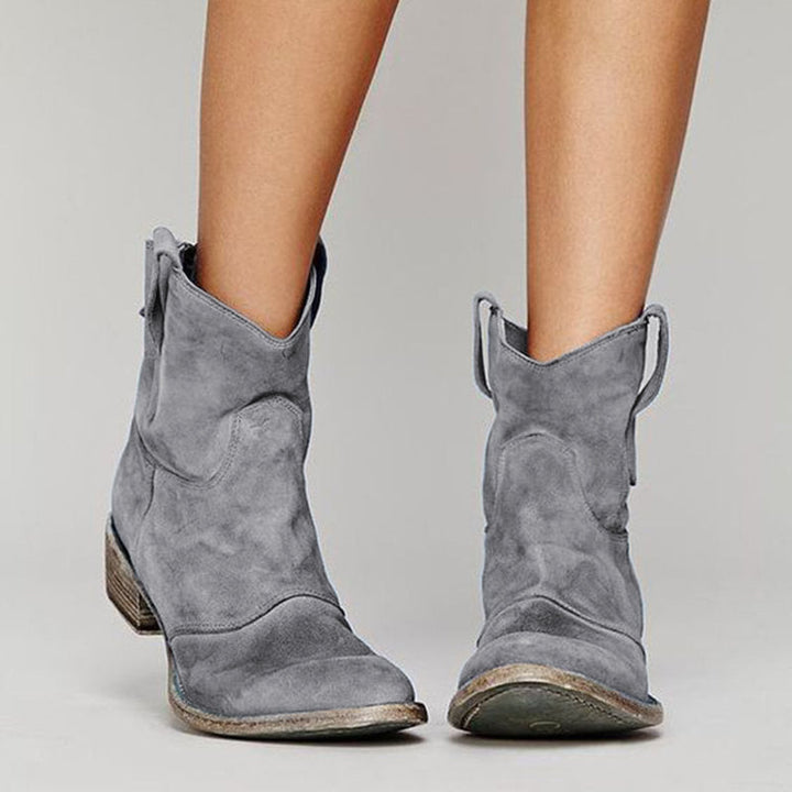 Sugeira - Botas De Cano Curto Em Camurça