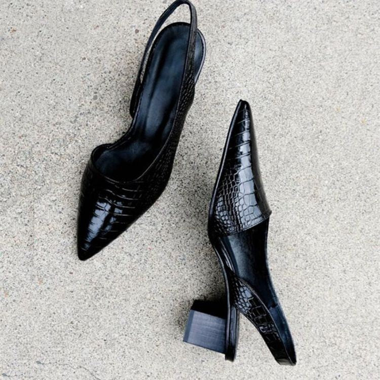 Jayla - Sapatos Ortopédicos de Bico Fino