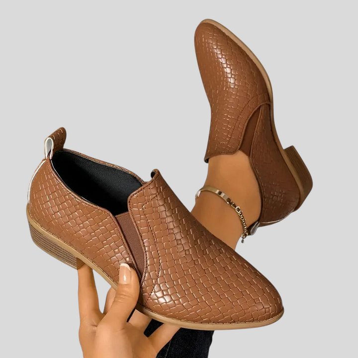 Sekyeda - Bota De Cano Curto Com Salto Em Bloco