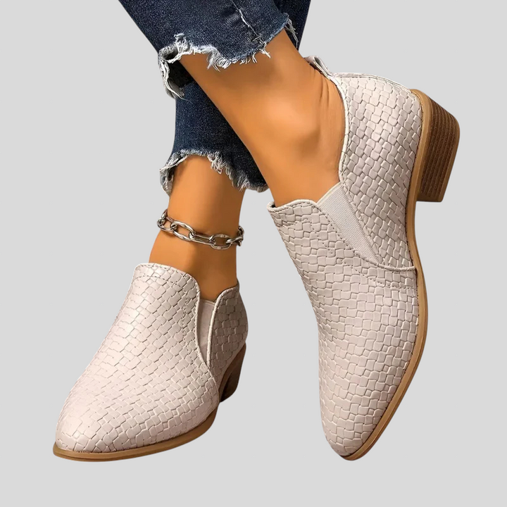 Sekyeda - Bota De Cano Curto Com Salto Em Bloco