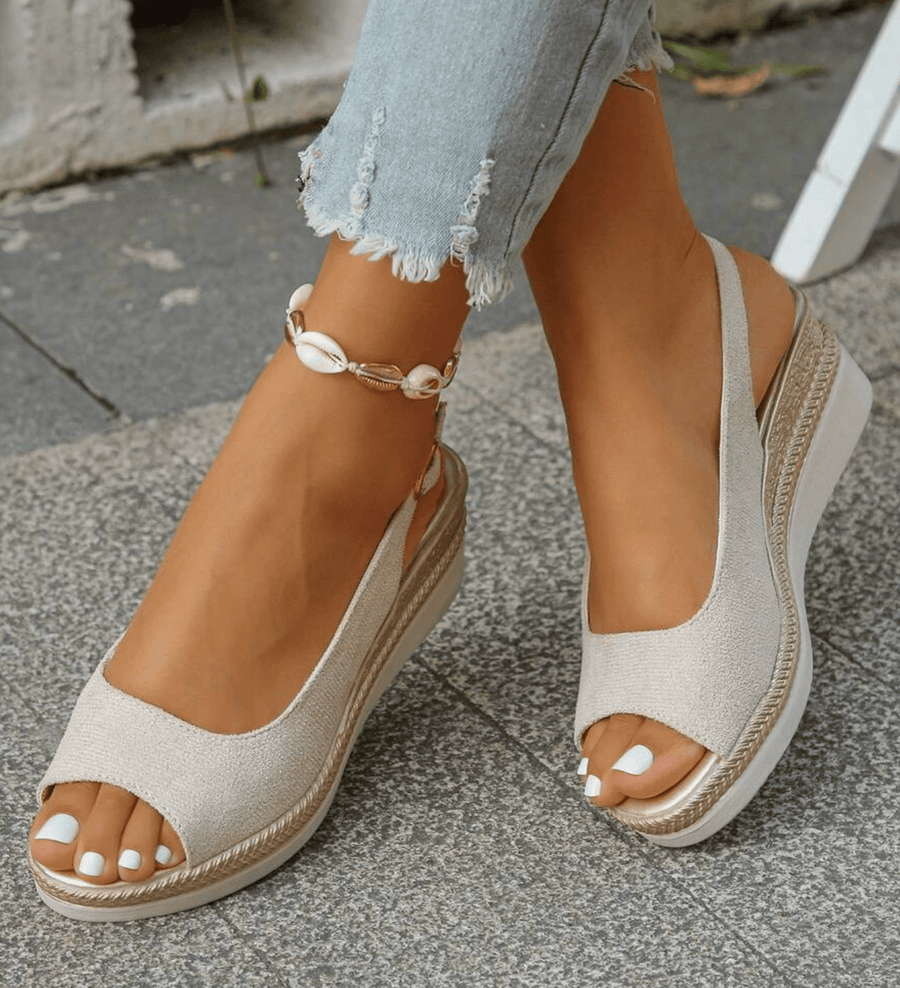 Denaya - Sandália Ortopédica Elegante