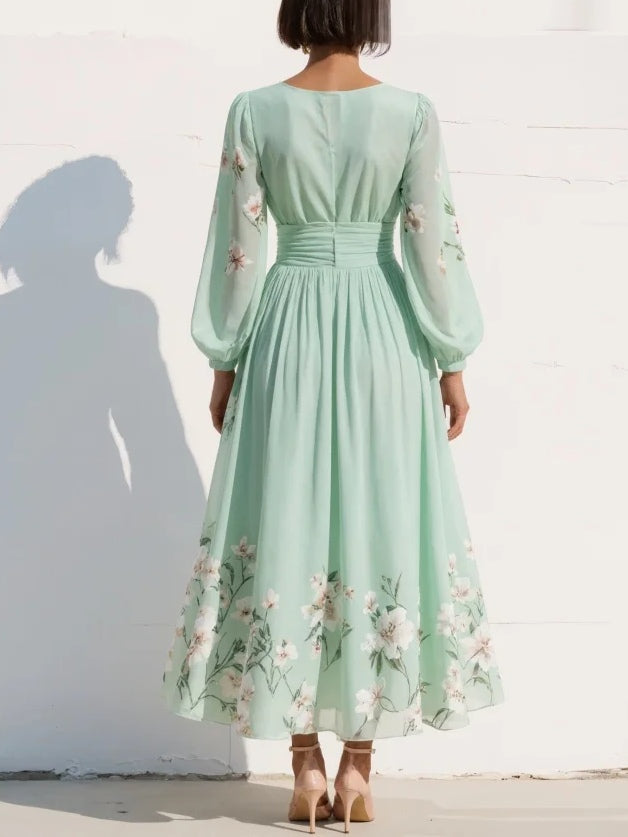 Evalyn - Vestido Máxi Plissado em Chiffon