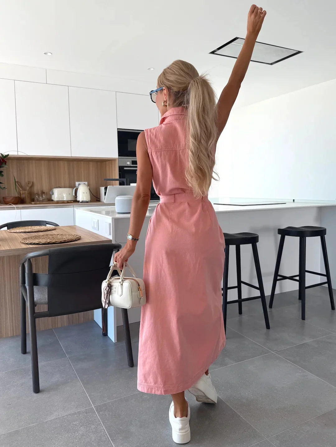 Jacinta - Vestido Longo Elegante com Bolso