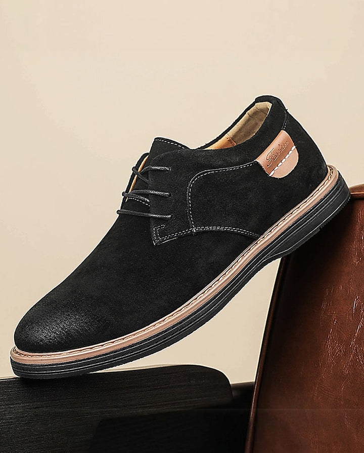 Erling - Sapatos de camurça com atacadores e costuras contrastantes