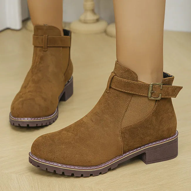 Fakina - Botas De Tornozelo Com Fivela Decorativa