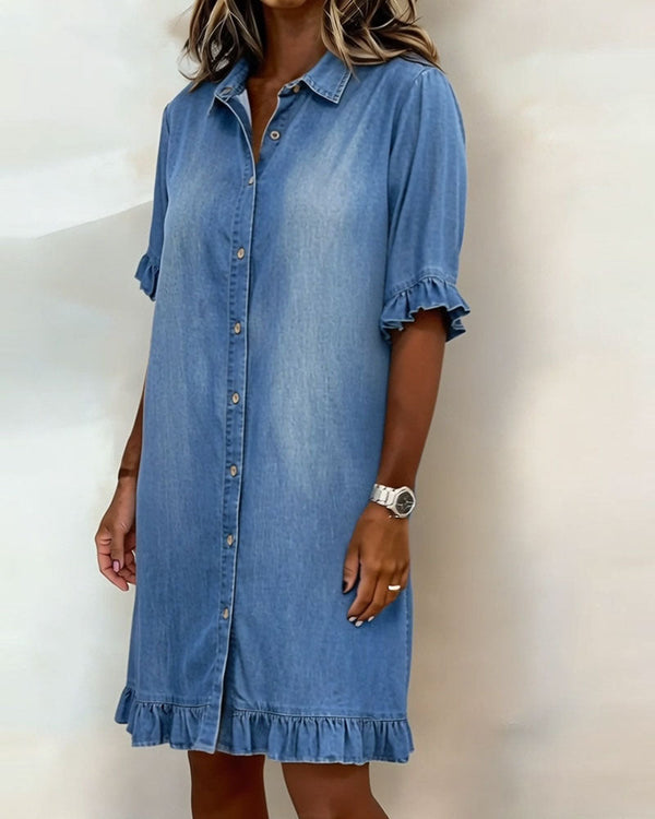 Ndapewa - Vestido Confortável de Ganga Com um Corte Lisonjeador