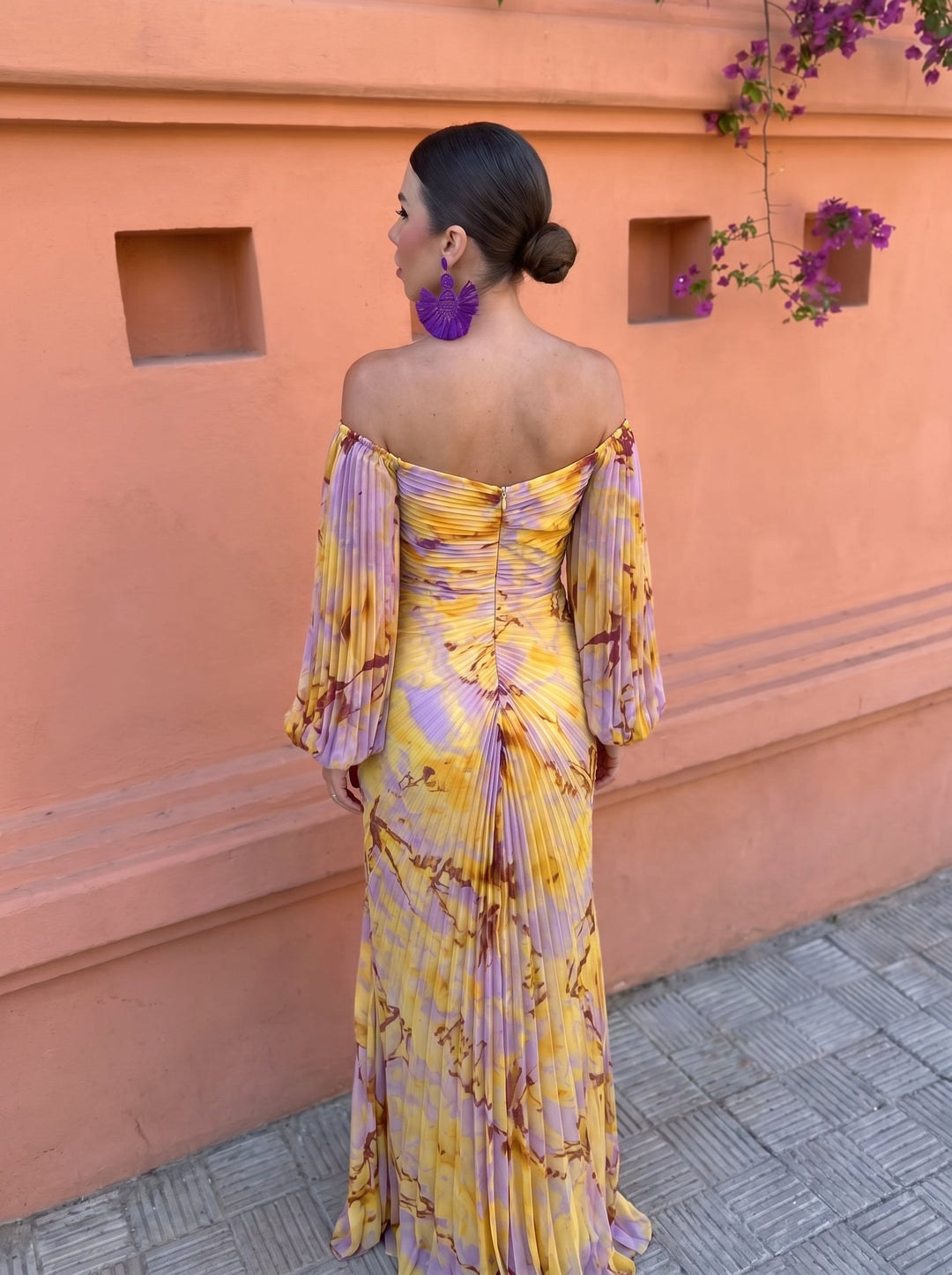 Calvillo - Vestido Maxi Floral com Pregas e Manga Comprida