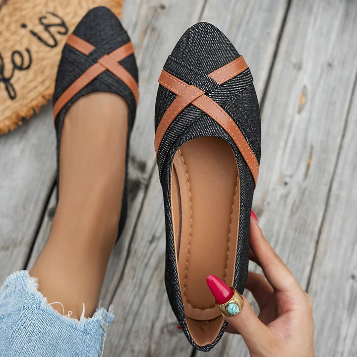 Shakina - Sapatos Confortáveis com Tiras Cruzadas
