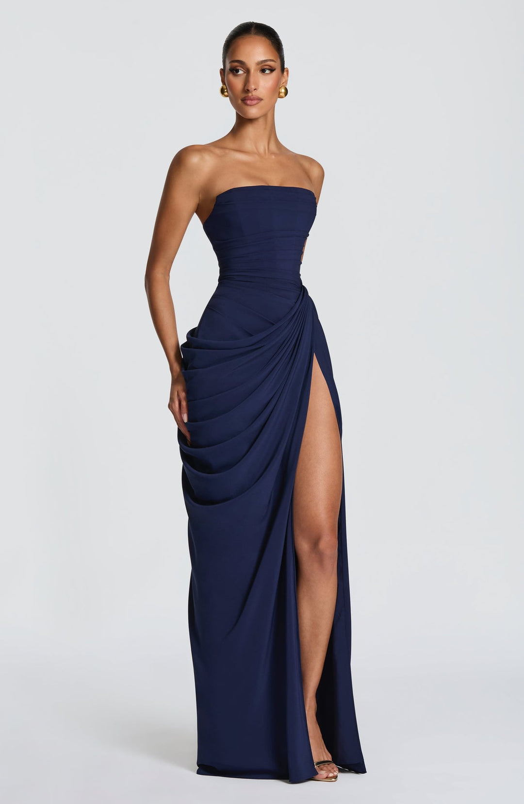 Sabrina - Vestido maxi sem Alças com corte Escultural e Fenda