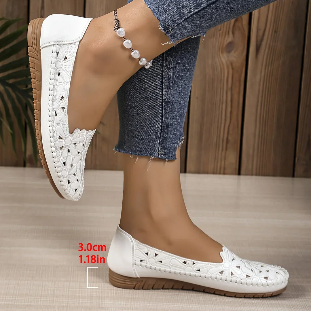 Inessa - Sapatos Ortopédicos Elegantes com Recortes