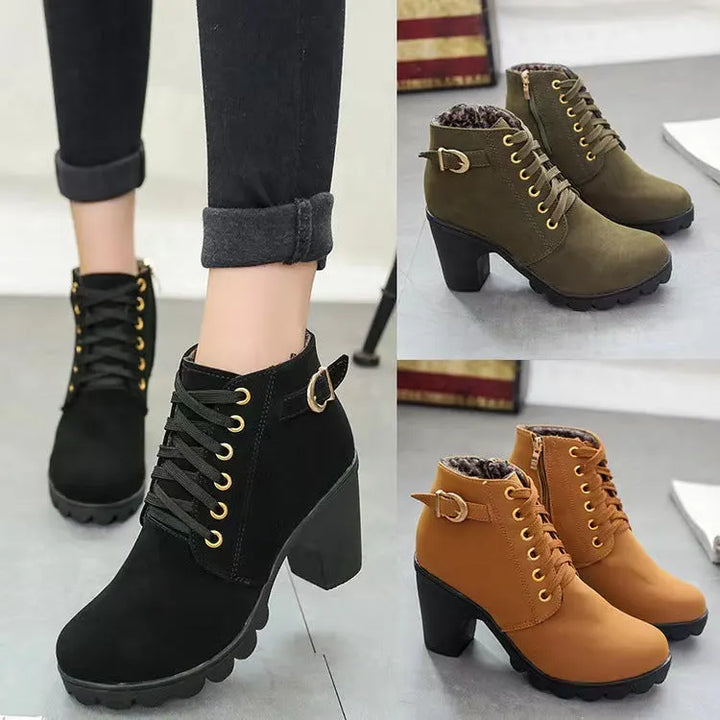 Wiltrud - Botas de Cano Curto Com Atacadores e Salto em Bloco