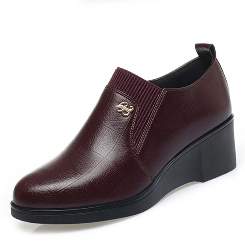 Switolina - Sapatos De Cunha Em Pele Na Moda