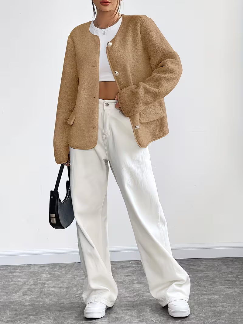 Viktorija - Casaco Elegante Com Gola Redonda e Botões