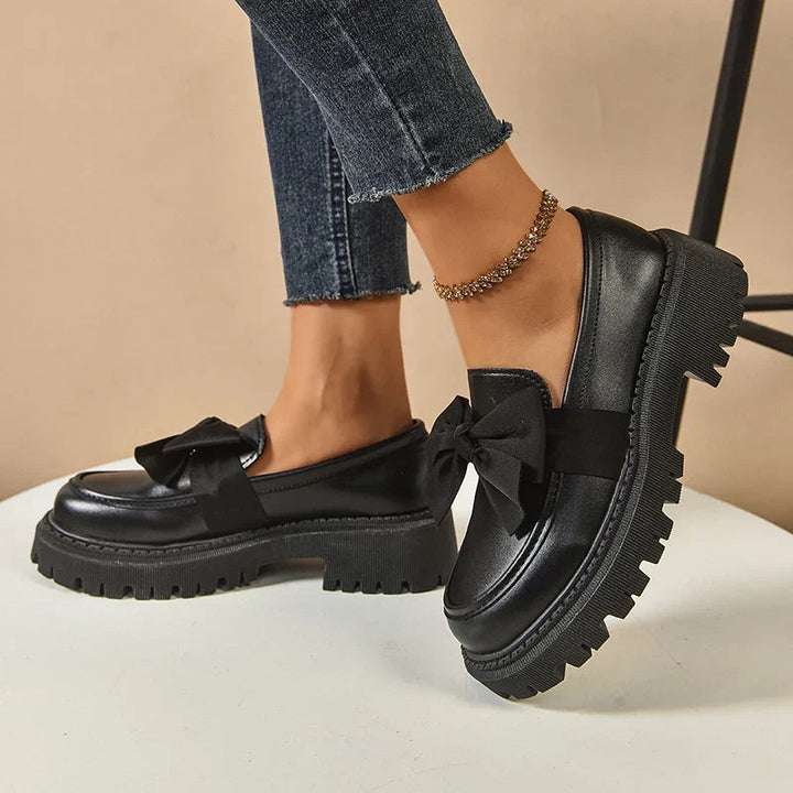 Batya - Sapatos Elegantes Antiderrapantes com laço
