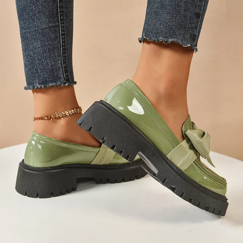 Batya - Sapatos Elegantes Antiderrapantes com laço