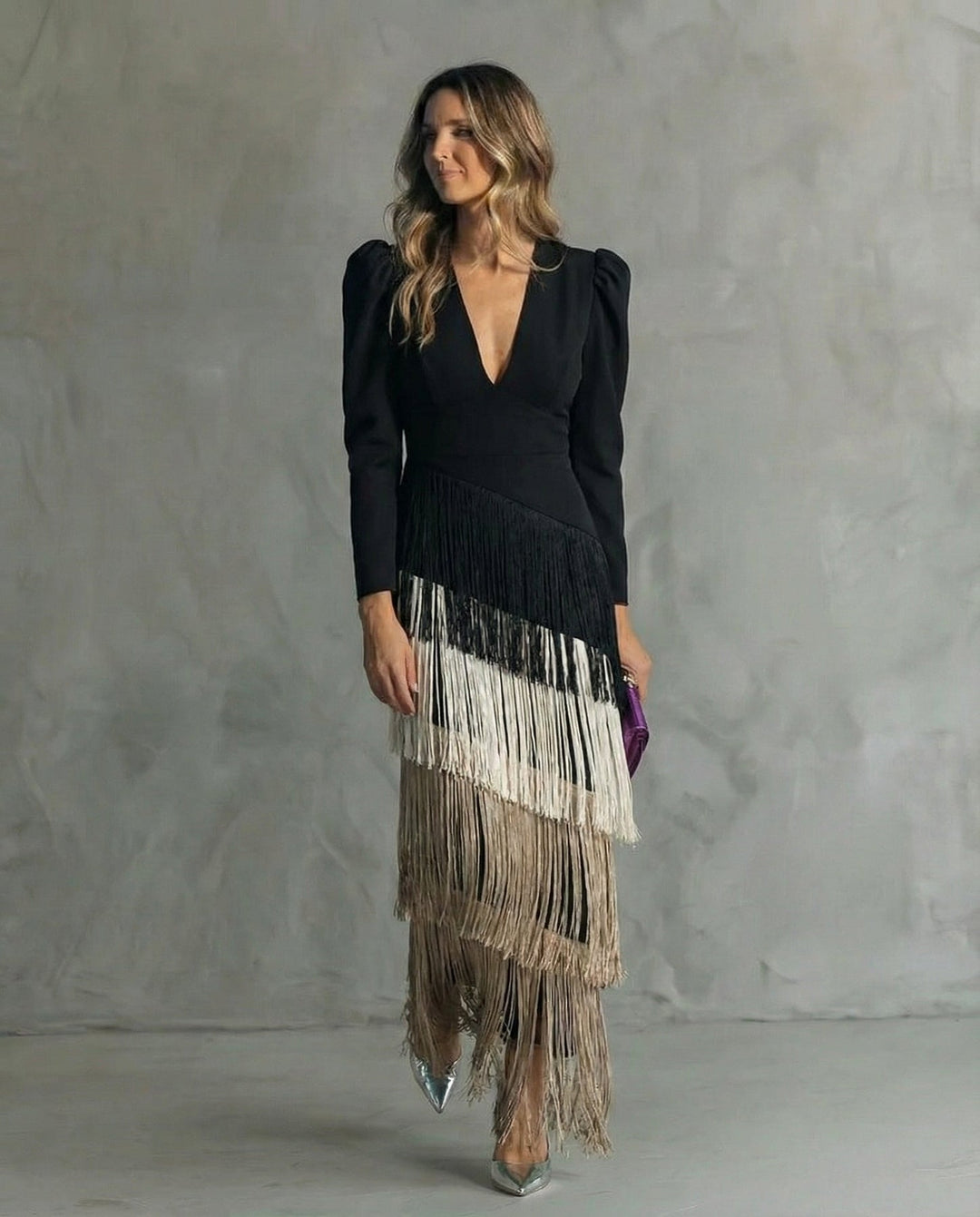 Nipuni - Vestido Elegante Com Mangas Com Franjas