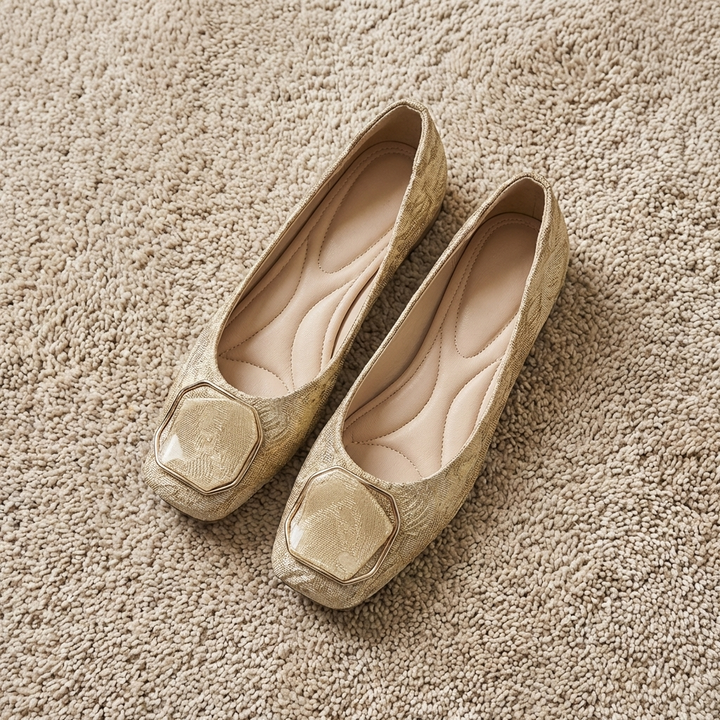 Roslin - Sapatos Rasos Com Fivela Texturada